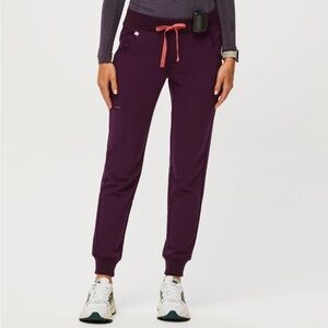 Figs joggers deep purple xs